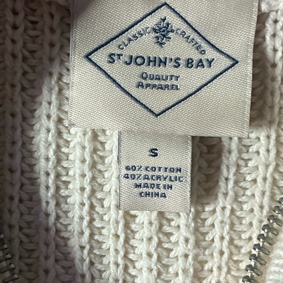 St. John's Bay Ivory and Red Stripes Crew Neck Long Sleeve Sweater S - Picture 8 of 10
